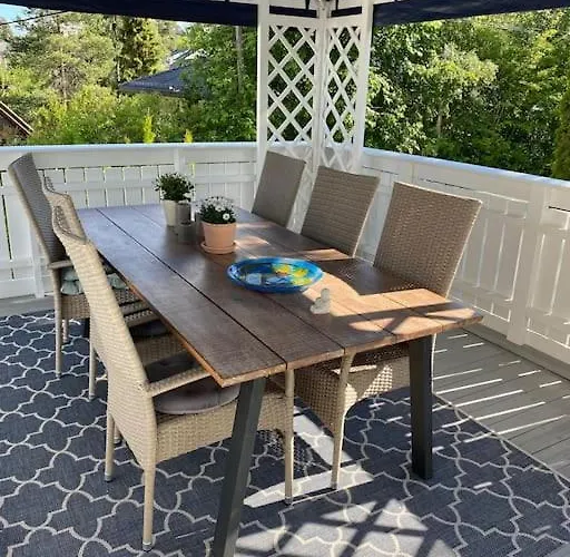 Flott Enebolig, Med 3 Soverom Og 2 Bad, Med Kort Vei Til Sentrum Tatil Evi *